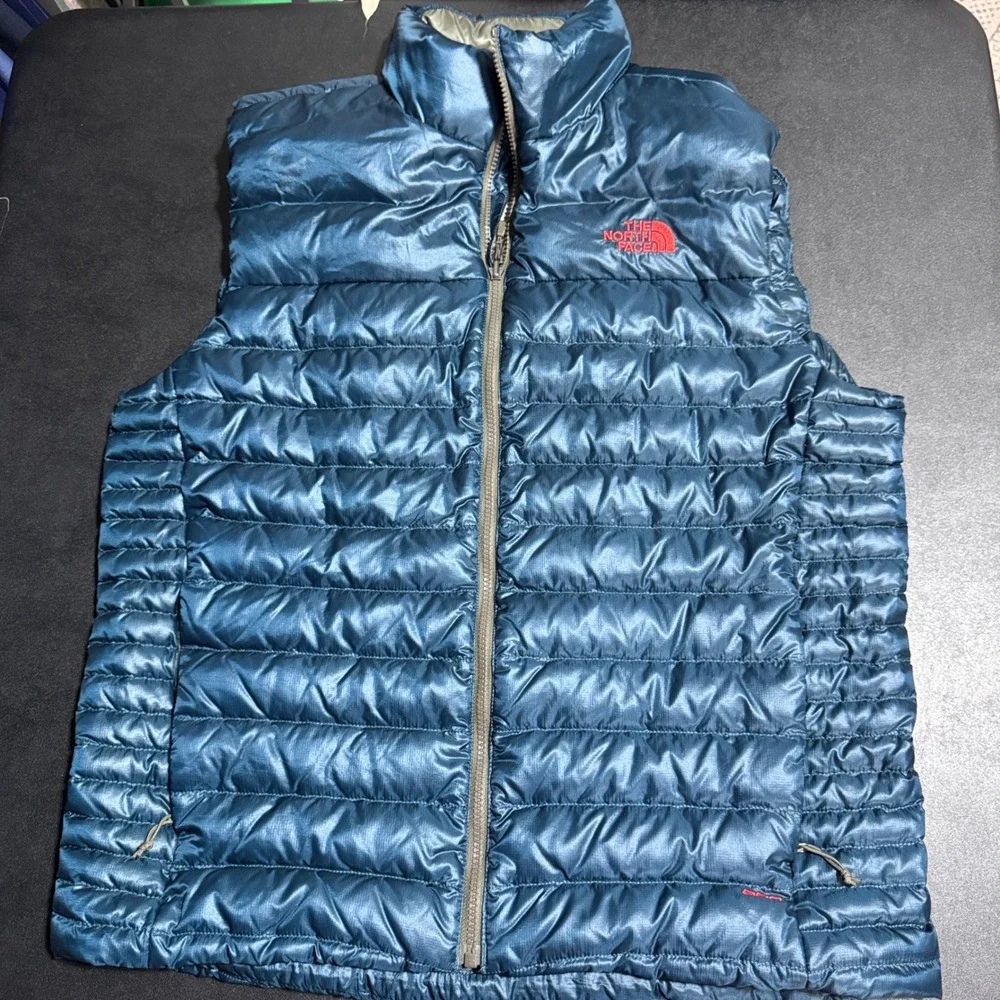 The North Face Puffer Vest Mens L Blue Solid Quilted 550 Down Insulated Pockets